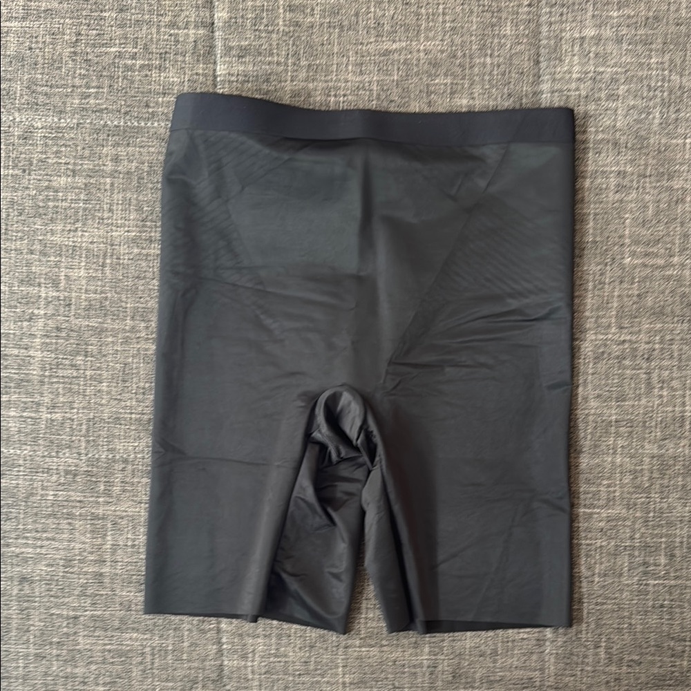 SPANX Black High Waisted Shaping Shorts Seamless Sculpting Shapewear